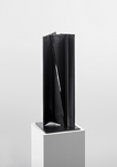 Peter Schwickerath, Trägerskulptur diagonal verschränkt, 2018