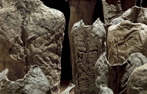 154-2015-03-Magdalena_Abakanowicz_Crowd_and_Individual_2015_Venice_PhotoChemollo-2.jpg (c) Alessandra Chemollo