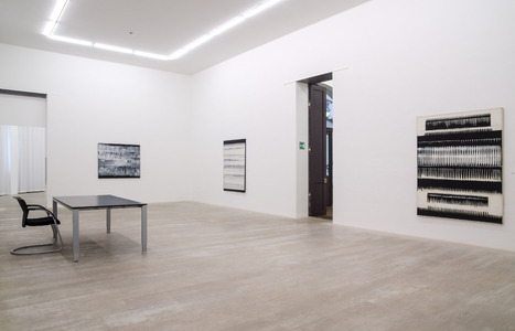 HEINZ MACK. ZERO-MALEREI, Akademie-Galerie – Die Neue Sammlung, Düsseldorf, 2017 (c) Beck & Eggeling International Fine Art